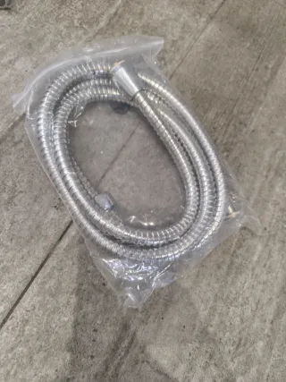 Alcachofa Ducha XELA con Manguera