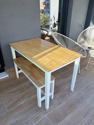 Mesa y banco madera recogida