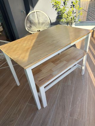 Mesa y banco madera recogida