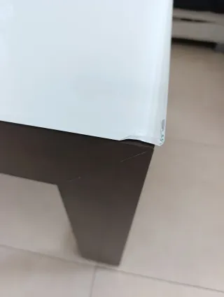 Mesa auxiliar elevable cristal y madera