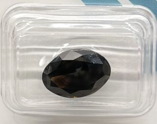 Diamante Ovalado 5,06Ct color Fancy Verdoso oscuro