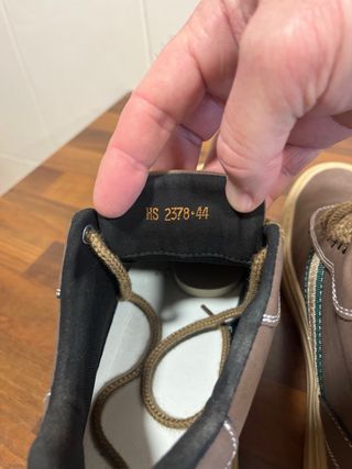 Zapatos casuales media bota con plataforma