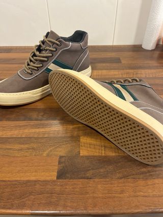 Zapatos casuales media bota con plataforma