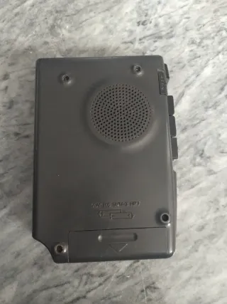 Walkman grabadora Sanyo