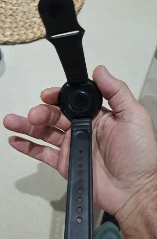 1 Relojes Inteligente y 1 de Cuarzo Negro