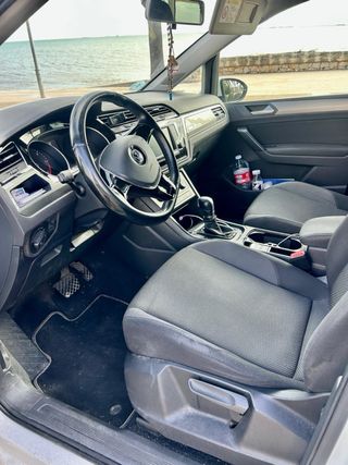 Volkswagen Touran 2016