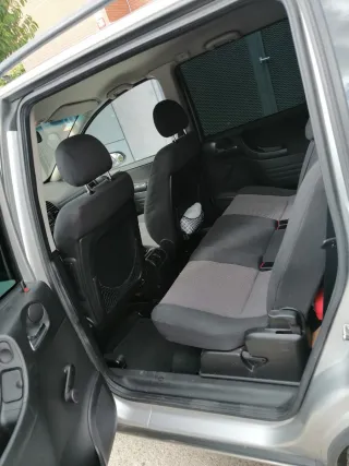 Opel Zafira 2005