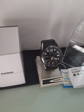 Orologio Casio Nero e Bianco