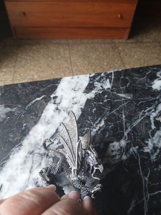 Dragón de plomo detallado