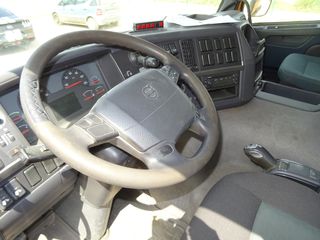 Volvo FMX 500-CAMIONES GANCHO