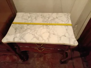 Conjunto muebles dormitorio, sinfonier y mesillas.