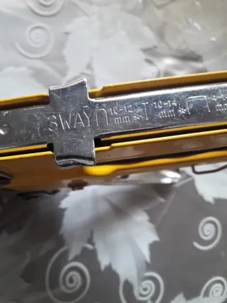 Grapadora Tiy-set Amarilla