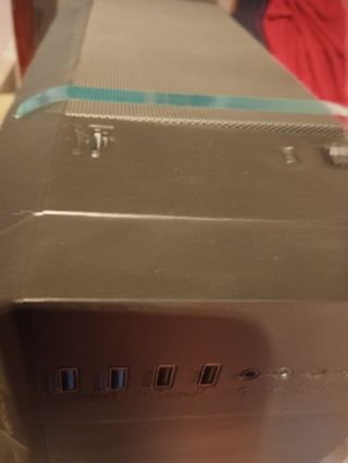 Torre Gaming VSPC4 RGB Metacrilato 5 Ventiladores