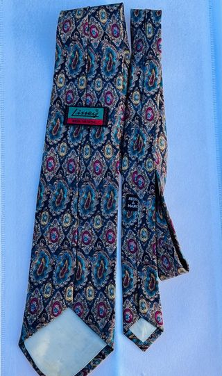 Corbata de seda natural estampada