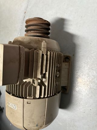 Motor Eléctrico Trifásico Siemens