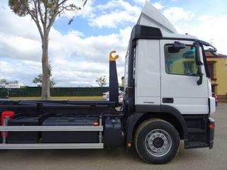 Mercedes ACTROS 25 46-CAMIONES GANCHO