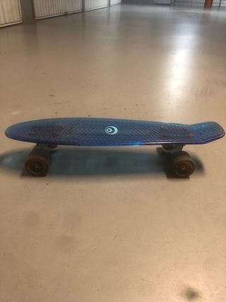 Skate azul pequeño