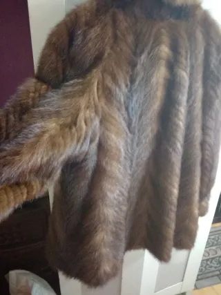 Chaqueta de piel sintética marrón