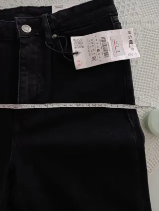 Pantalón flare Talla 38 CON ETIQUETA