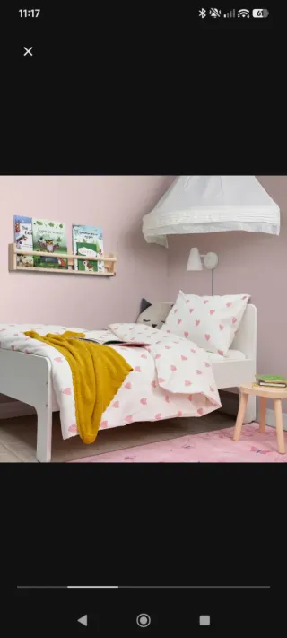 Cama infantil blanca y rosa