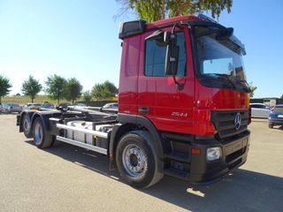 Mercedes AROCS 25 44-CAMIONES GANCHO