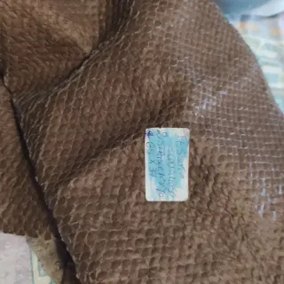 Tessuto Squamoso 2 Strisce e 1 piccolo scampolo