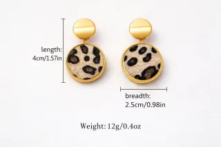 Pendientes de mujer dorados con estampado animal