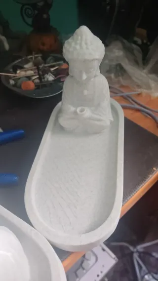 Figura Buda con bandeja incienso 3D