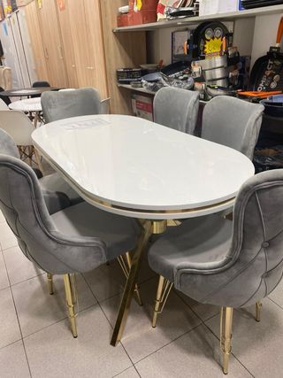 Mesa y Sillas Turcas