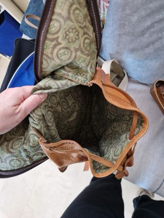 Mochila artesanal de cuero