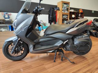 Yamaha XMAX 400cc Maxiscooter