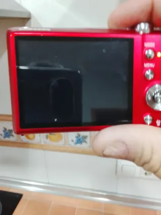 Cámara Samsung Roja Zoom Lens