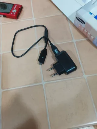 Cámara Samsung Roja Zoom Lens