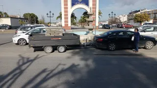 Se realizan portes , mudanzas con remolque