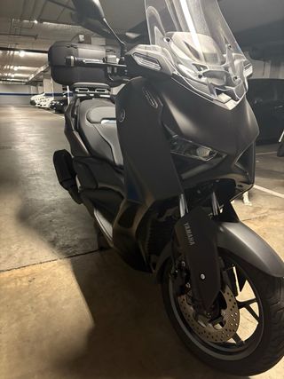 Yamaha XMAX 300 2025