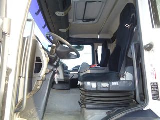 MAN TGS 26 330-CAMIONES GRUAS