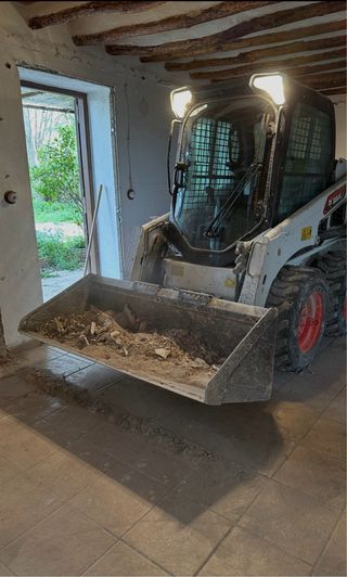 Limpieza y retirada de escombros