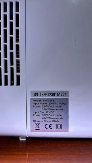 Mini nevera Ambiano con espejo LED