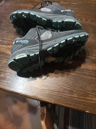 Zapatillas senderismo Columbia Montrail Talla 36