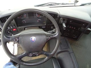 Scania P 360-CAMIONES GRUAS