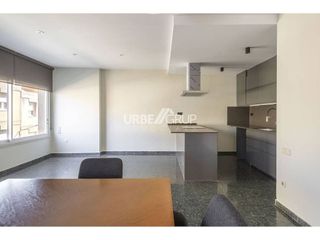 Piso en venta en Vallparadís en Terrassa