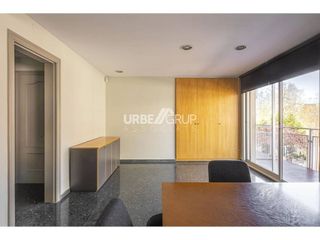 Piso en venta en Vallparadís en Terrassa