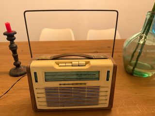 Radio Philips Vintage Beige y Marrón