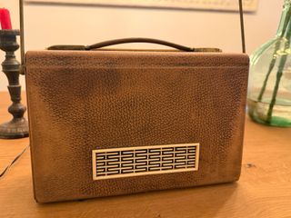 Radio Philips Vintage Beige y Marrón