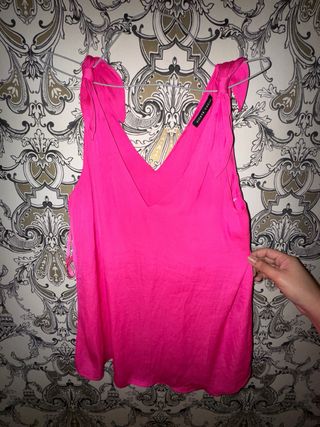 Blusa H&M Beige y Roja Talla S