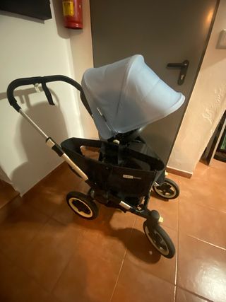 Bugaboo Donkey con 2 sillas y cesta