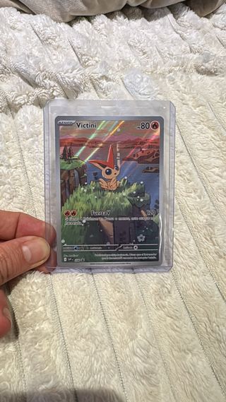 Victini V Carta Pokémon