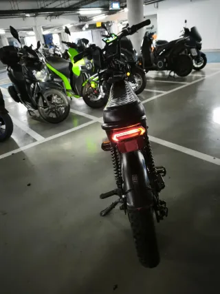 Bicicleta Eléctrica V8 Max 2 Plazas