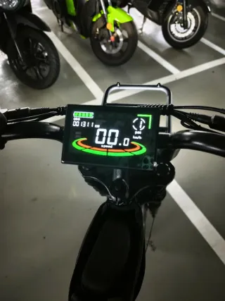 Bicicleta Eléctrica V8 Max 2 Plazas