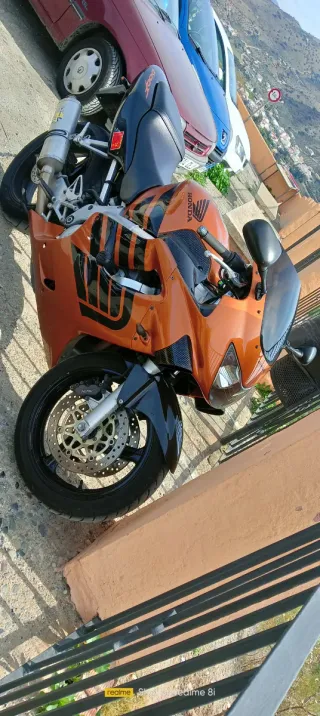 Honda CBR 600 F4 2001